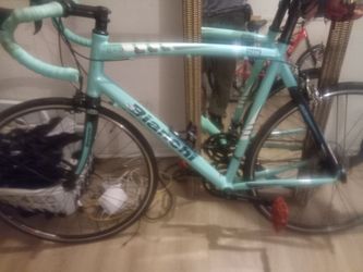 Bianchi Nirone c2c road bike
