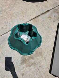 Christmas tree stand