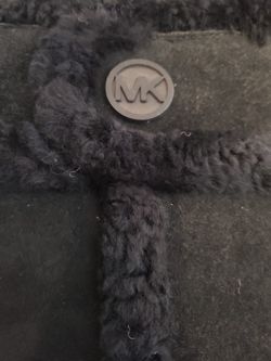 Authentic MK Winter boots size 6 1/2