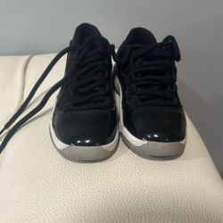 Jordan 2’s  Size:13C