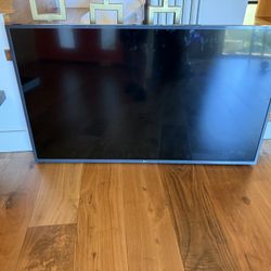 LG 50” 4K UHD Smart TV (Model 50UP7560AUD) – webOS – Excellent Condition