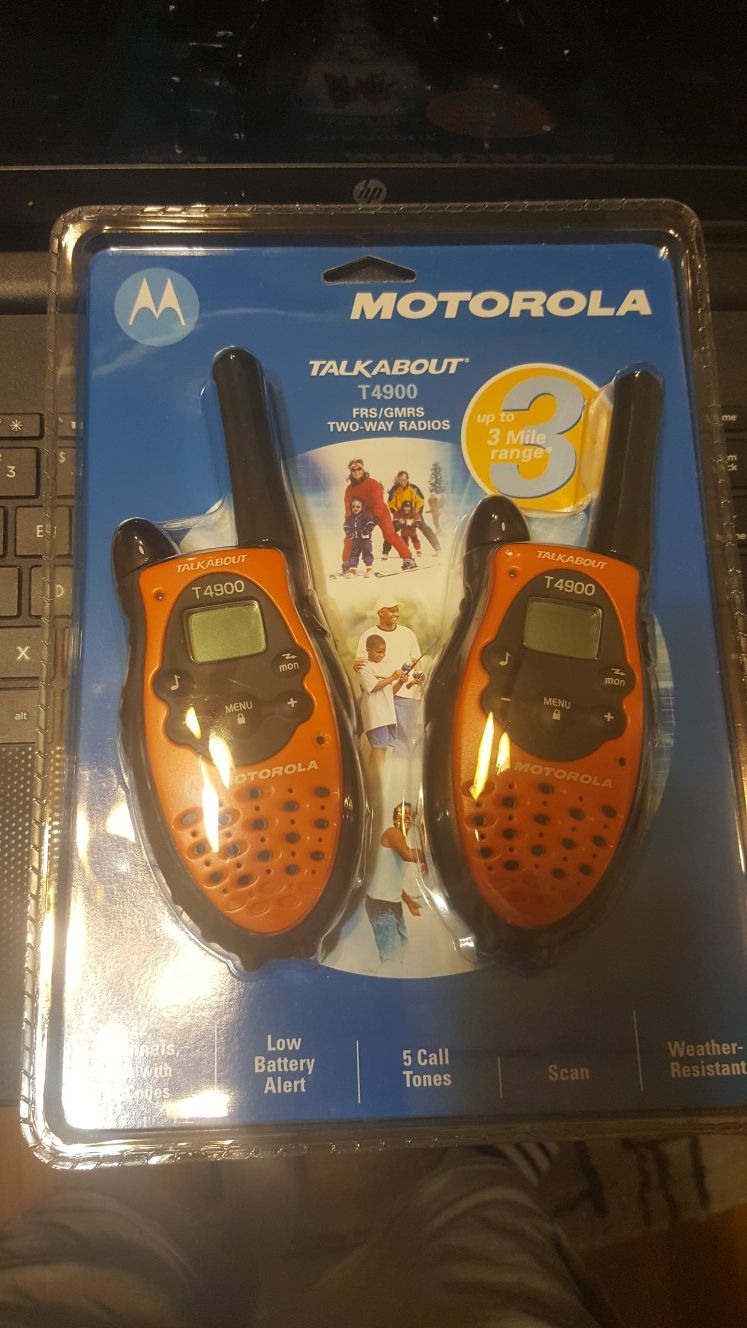 Motorola two way radios T4900 brand new
