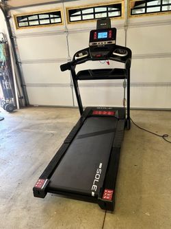 Sole F63 Folding Treadmill Like New - Delivery Available