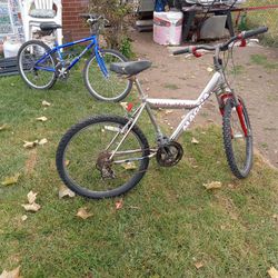 MAGNA. 24. INCH. BIKE. EVERYTHING. WORKS. GREAT. CGROME. N. RED. GREAT.  FOR. THE.  KIDS.