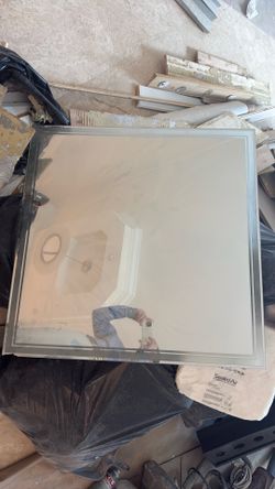 LED mirror a little bit side corner broke