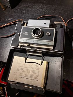 Polaroid Model 360 Electronic Flash Land Camera
