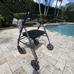 rollator walker 