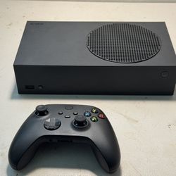 Xbox series S 1TB Black with Extras