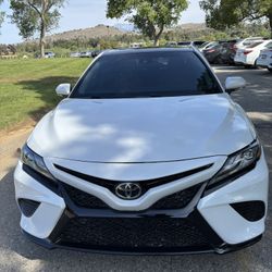 2018 Toyota Camry XSE 