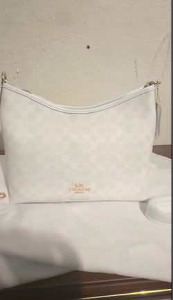 White coach bag 🤍