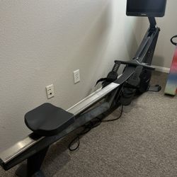 Hydrow Wave Row Machine 