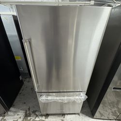 Kitchen Aid Bottom Freezer Refrigerator 