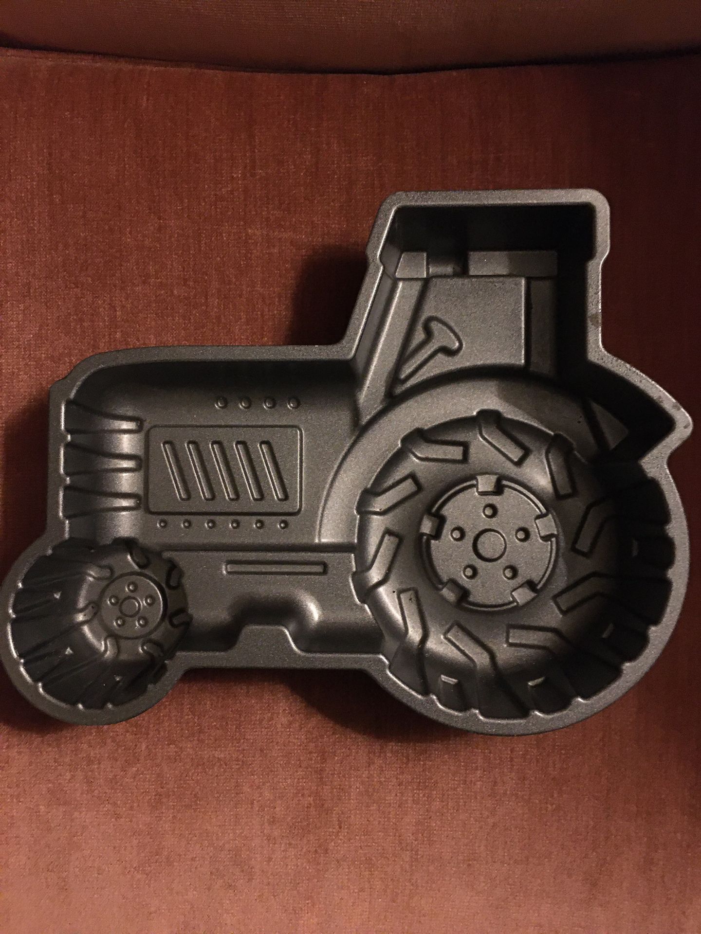 Tractor Cake Pan