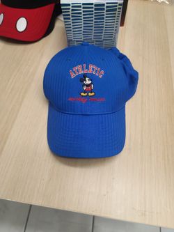 Disney Parks Nike Legacy91 Dri-Fit Athletic Mickey Mouse Baseball Cap.