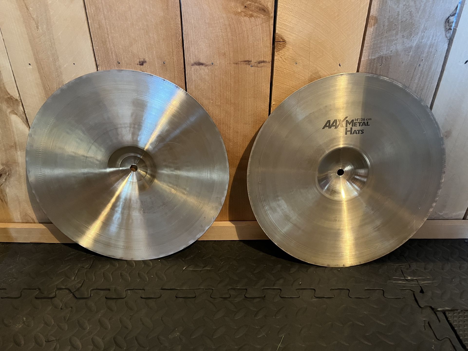 Sabian 14” AAX Hi hats
