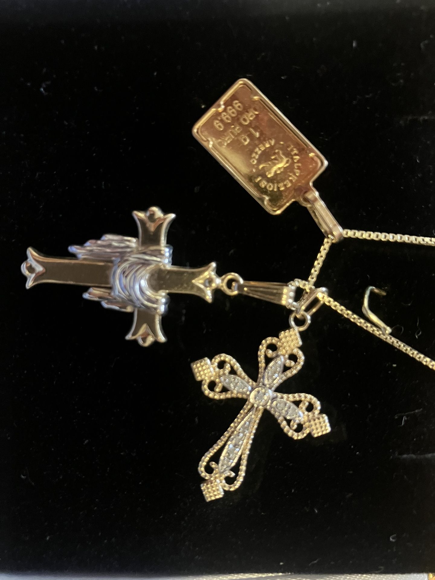 24k And 18k Real Yellow Gold VERSACE pendant And 20 Inch Figaro Chain