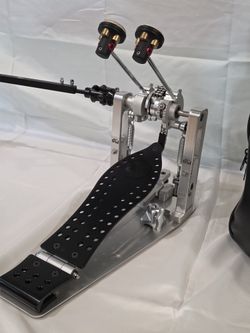 DW Machined Chain Drive Double Bass Drum Pedal
