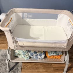3-in-1 Rocking Bassinet w/Storage Basket