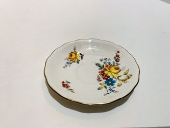 Vintage Ridgeway Pottery Queen Anne 5.5” Bone China Saucer Plate (Made In England)