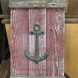 Rustic Wood Home Decor 
