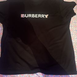 Authentic Burberry T Shirt Size L Black/white 