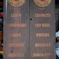 Vintage P&D Authorized Service Cabinet 