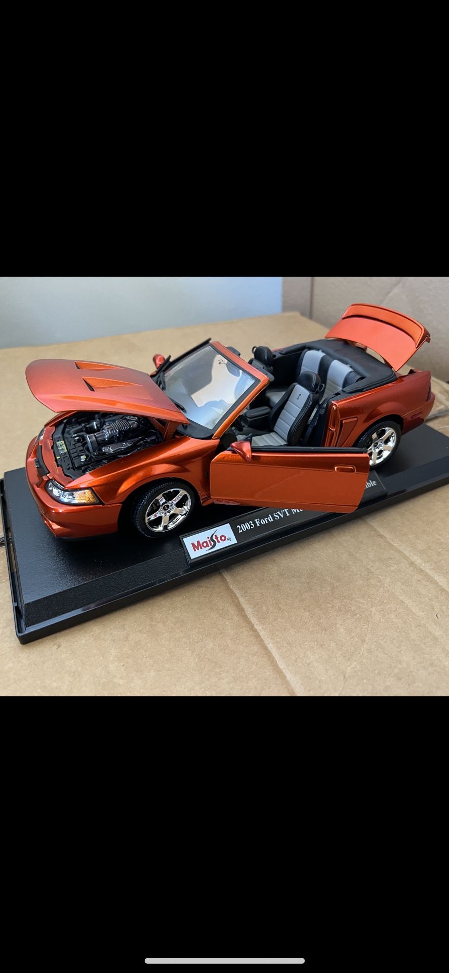 Toy Car Ford Mustang 2003 Toy Car 1/18 New