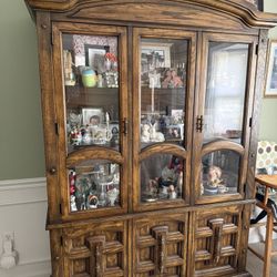 * FREE * China Hutch