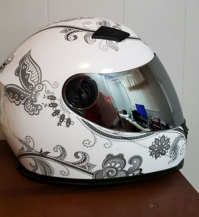 Bilt Helmet - Gem - White Paisley