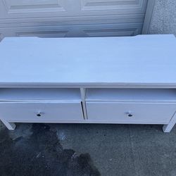 Tv Stand/Center Table 