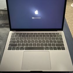 Apple laptop 