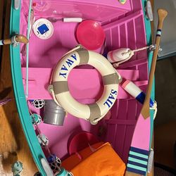 Barbie Fishing Canoe 