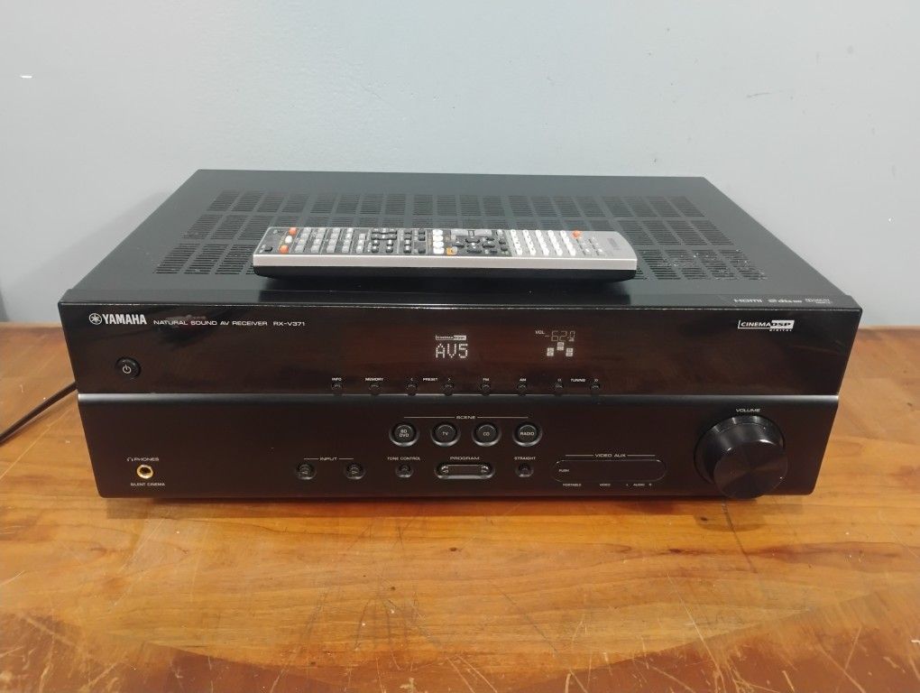 Yamaha HDMI 5.1 Stereo Receiver With Remote