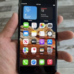 iPhone 8 Plus Unlocked For Any Network W/ New Tempered Glass Screen Protector And Otterbox