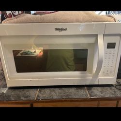 Whirlpool Microwave 