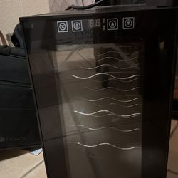 Black and decker wine refridgerator