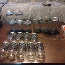 Mason Jars With Lids $20