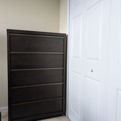 Gavin Chest - Brownstone