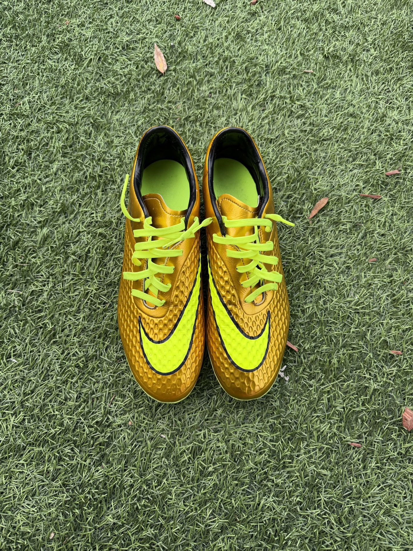 2014 Neymar hypervenom 