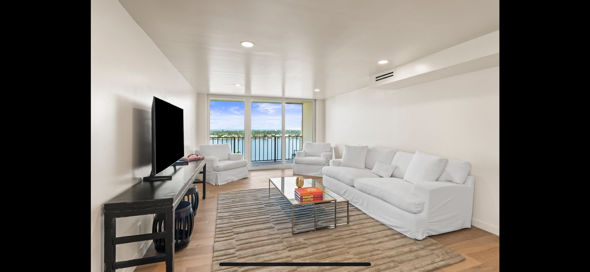 Living Room Set - Sofa with 2 Club Chairs