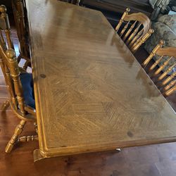 Dining Table W/ 5 Chairs 