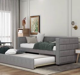 Day beds//trundle//same day delivery //no money down