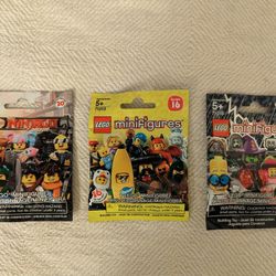 Factory Sealed Lego Minifigures Mystery Lot of 3 Packs plus Batman Flashlight Lego Keychain