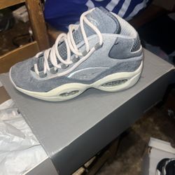 New Reebok Never Worn 