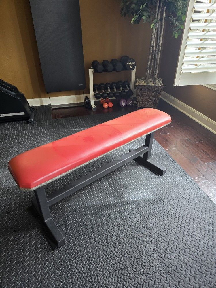 Heavy-Duty Red Weight Bench – Solid & Long-Lasting