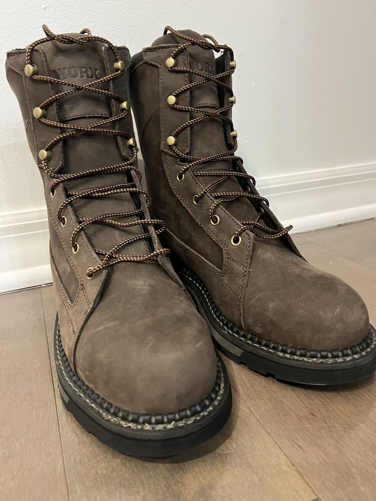 Red Wing WORX 8” waterproof insulated steel toe boots size 9.5 men’s New