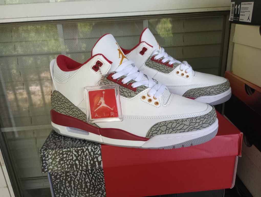 Cardinal Red Threes Size 10