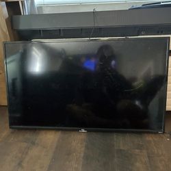 40” TCL Roku Smart TV 