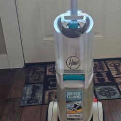 [Move out Sale] Hoover SmartWash + Automatic Carpet cleaner