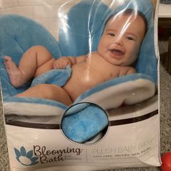 Blooming Baby Bath 